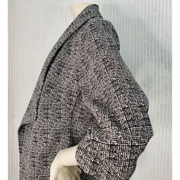 (SOLD) Karen Kane Blazer - Picture 3 of 8